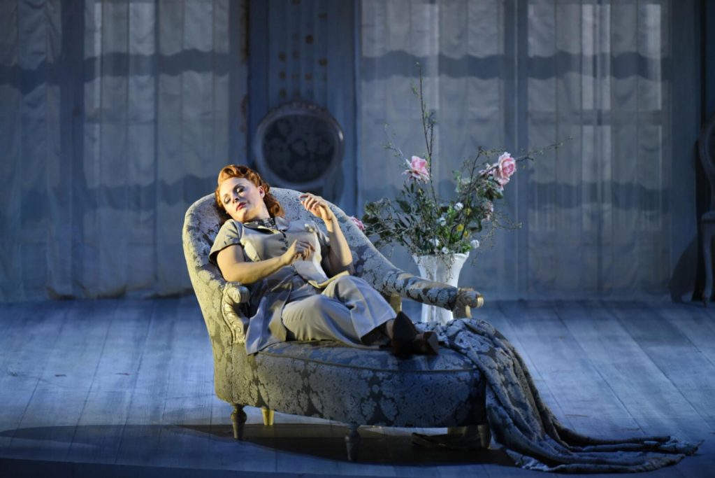 Staatstheater Wiesbaden: Gräfin Mariza (Copyright: Karl & Monika Forster) Staatstheater Wiesbaden: Gräfin Mariza (Copyright: Karl & Monika Forster)